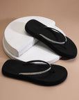 Solis Black V-Straps -Women