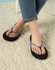 Solis Black V-Straps -Women