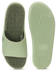 Slip-resistant sole with grip pattern