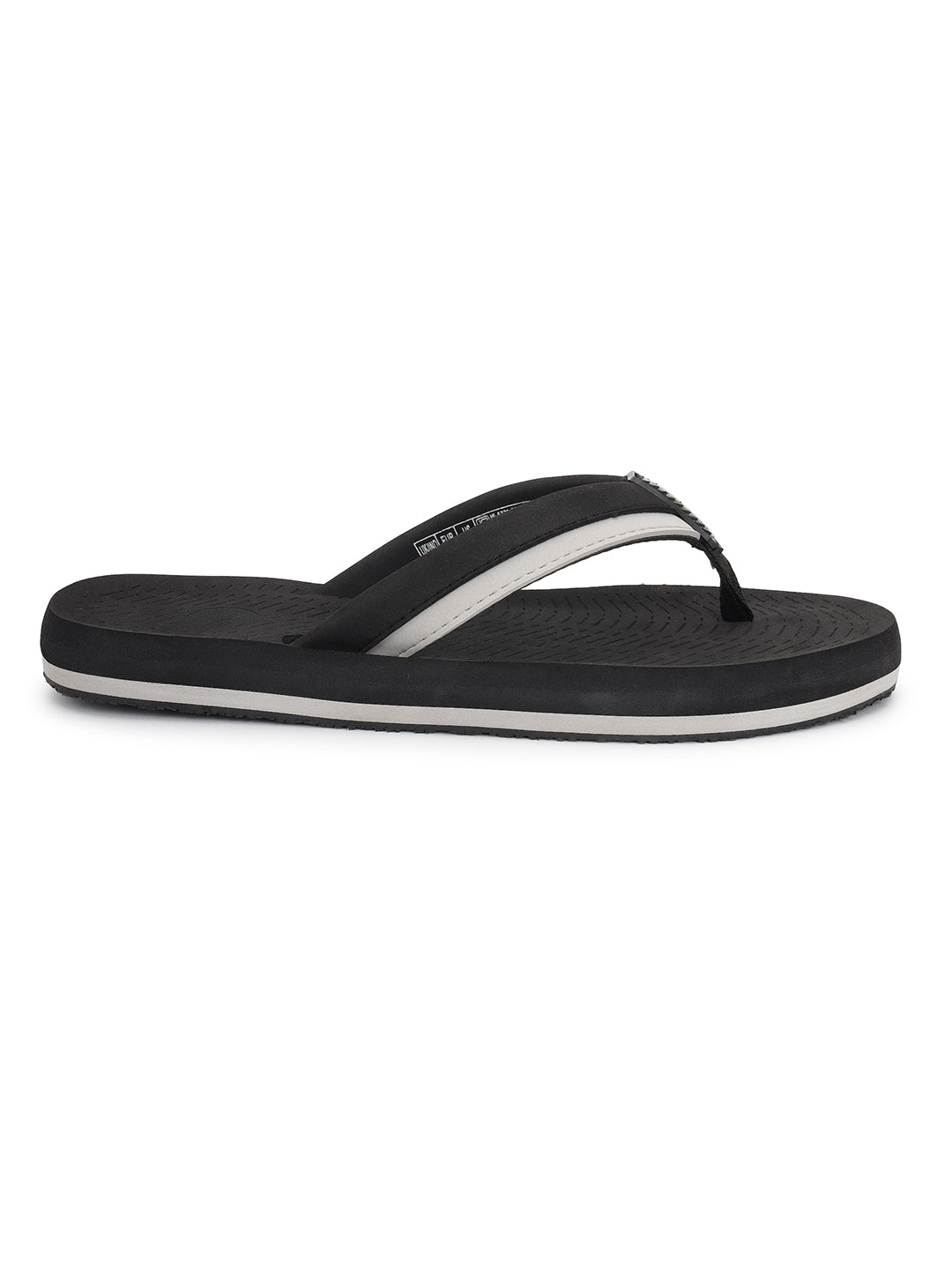 Side profile of Holt sandal with URO Foam footbed
