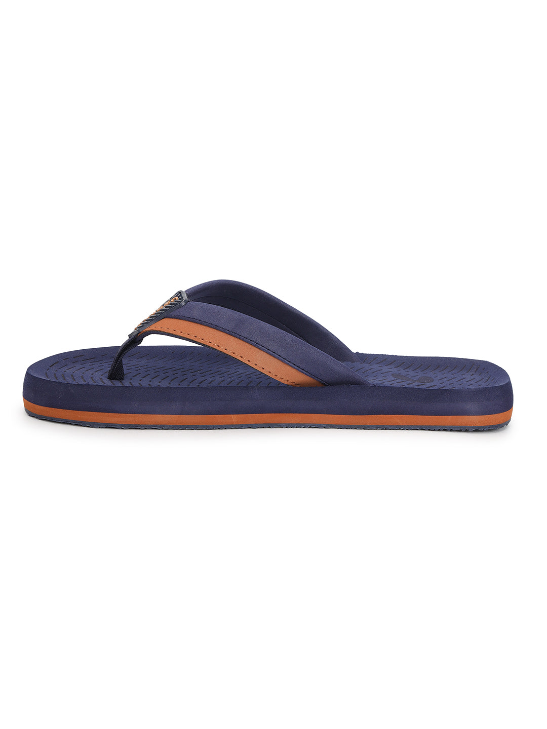 Side profile of Holt sandal with URO Foam footbed
