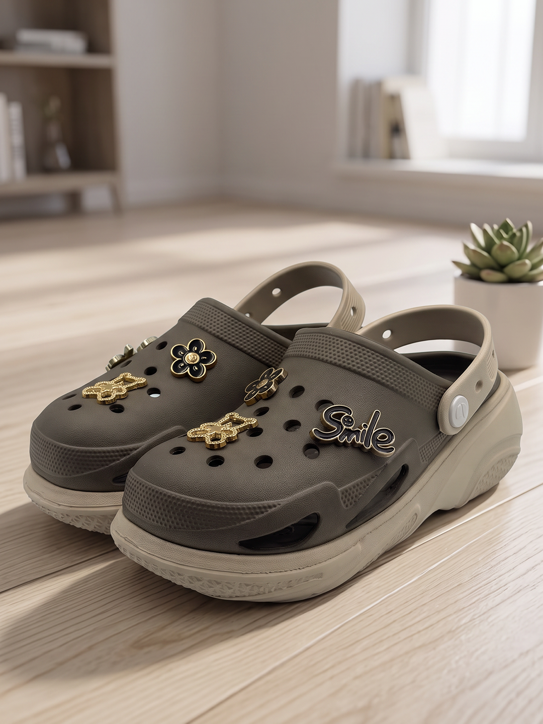 Brat Sliders_brown_&amp;_beige