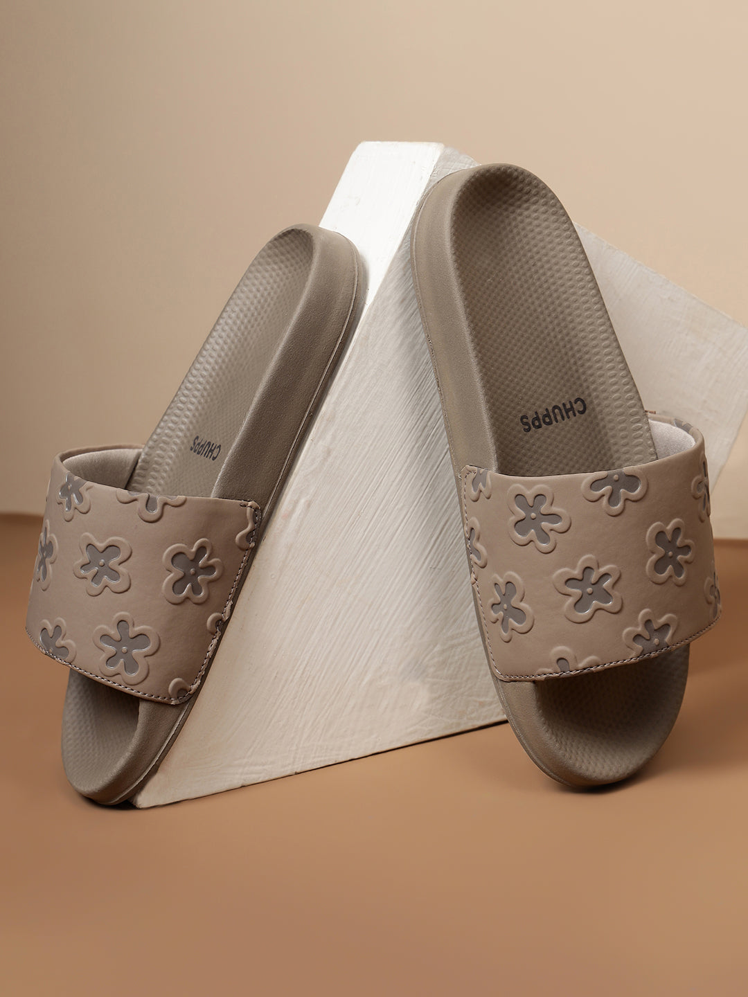 Saki Cheeku Sliders - Women