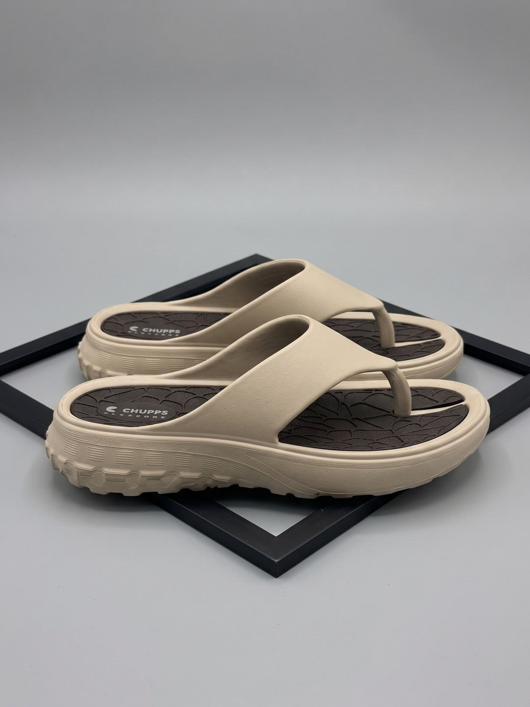 Solo V-Straps_beige_&amp;_brown