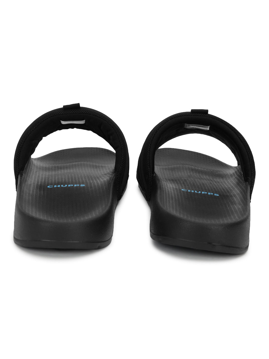 Comfortable men’s sliders with arch support and mesh details