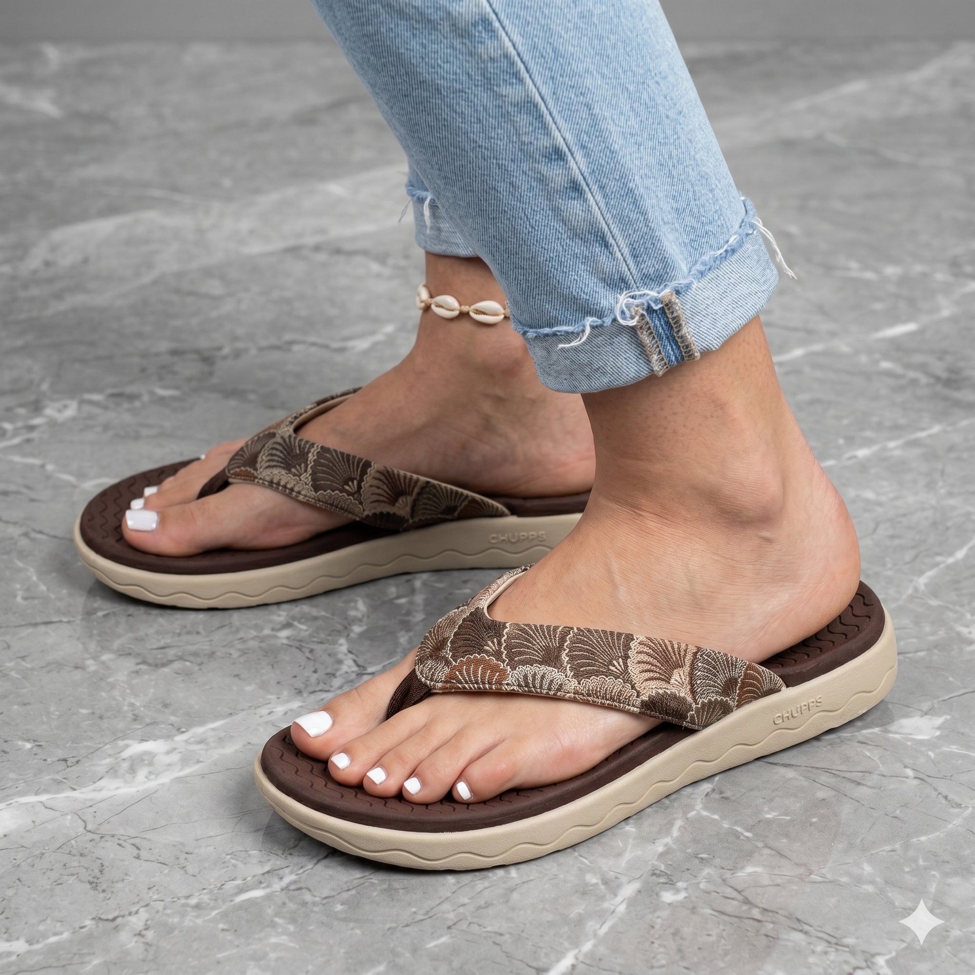Kira V-Straps_beige