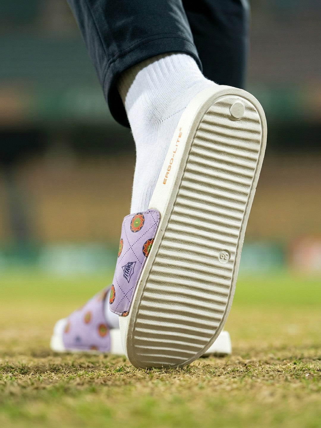 Gujarat Titans Hype Sliders_purple_&amp;_white